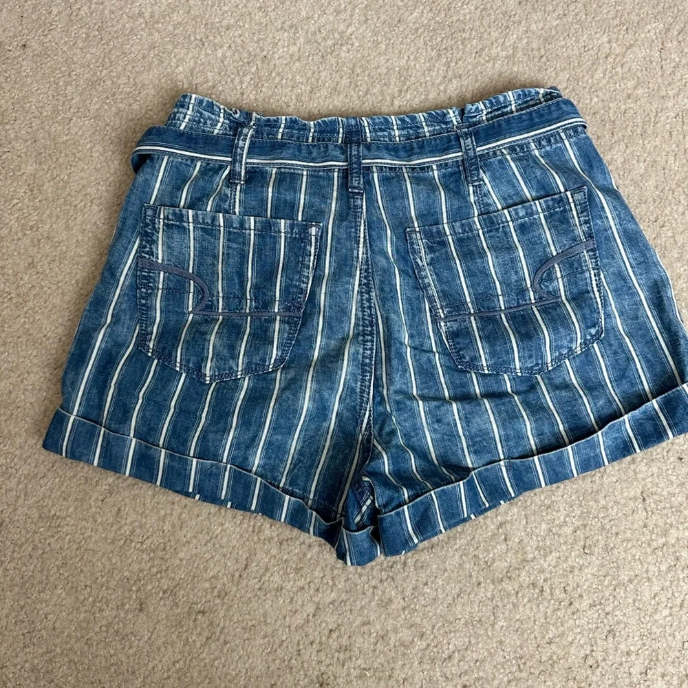 American Eagle shorts women’s size 4 - Picture 2 of 8